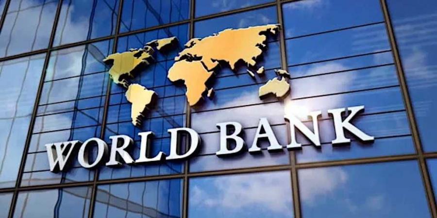 تراجع الدعم الخارجي.. البنك الدولي يحذر من تفاقم الأوضاع الاقتصادية والاجتماعية في اليمن