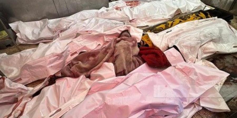 شهداء وجرحى باستهداف العدو الاسرائيلي لخيمة نازحين بمواصي خانيونس جنوب غزة