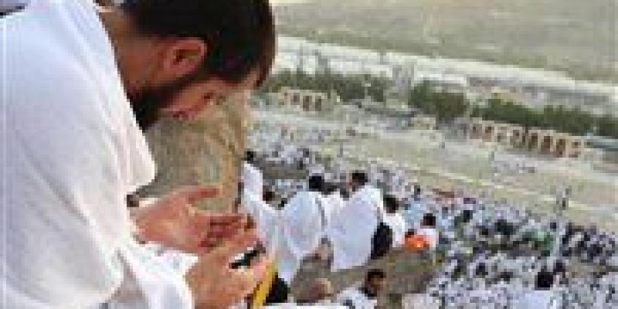 في يوم تتفتح فيه أبواب السماء.. أسرار الدعاء المستجاب يوم عرفة وأفضل الأوقات لاغتنام الرحمة الإلهية