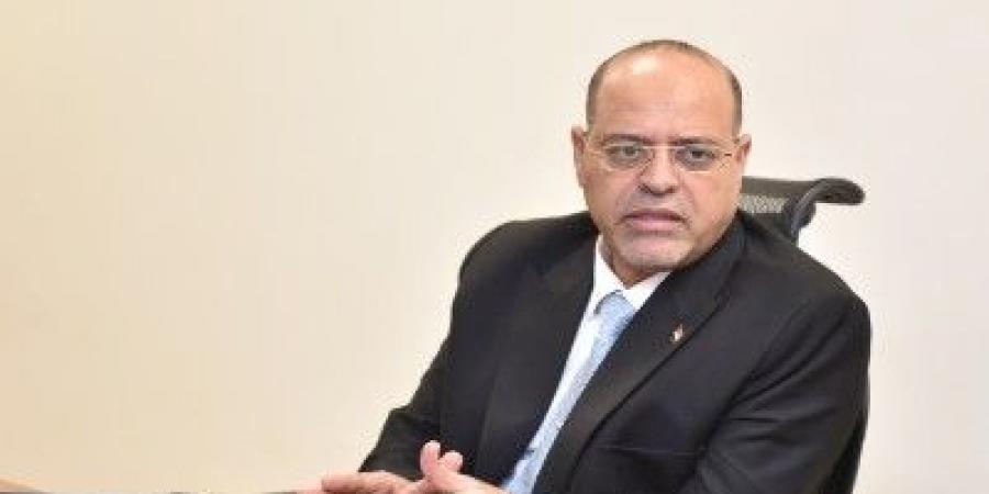 برواتب مجزية..وزارة العمل توفر 3209 وظيفة جديدة في 59 شركة خاصة