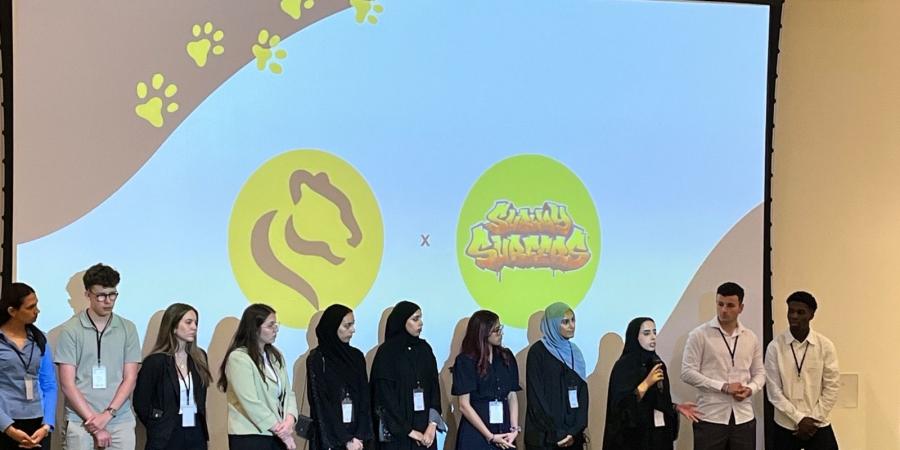 من فصول الدراسة إلى المنصات العالمية.. طالبتان إماراتيتان تتألقن في «جلوبكوم 2025»