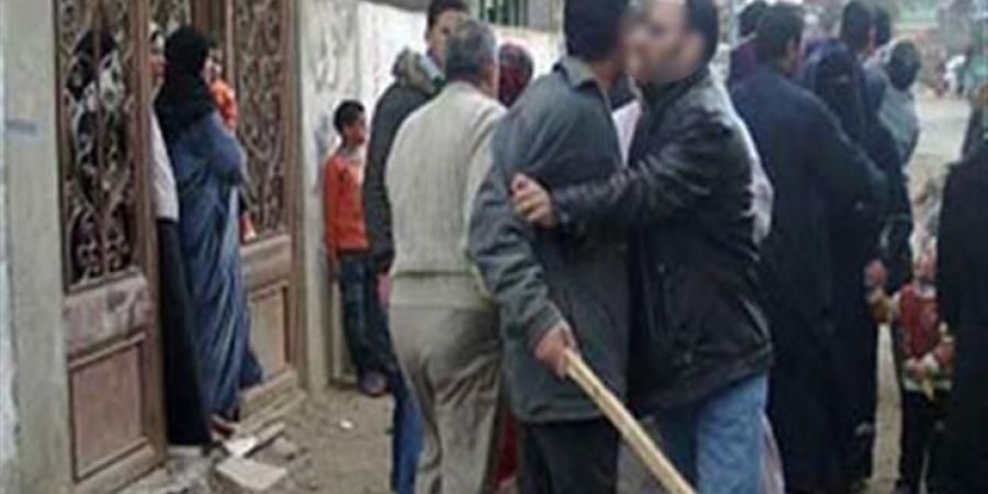 الشقيق الأكبر ضحية الدفاع عن والدته إعتدى عليه شقيقه المدمن