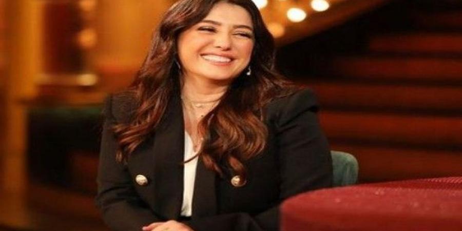 كندة علوش توضح للمرة الأولى أسباب إخفاء مرضها