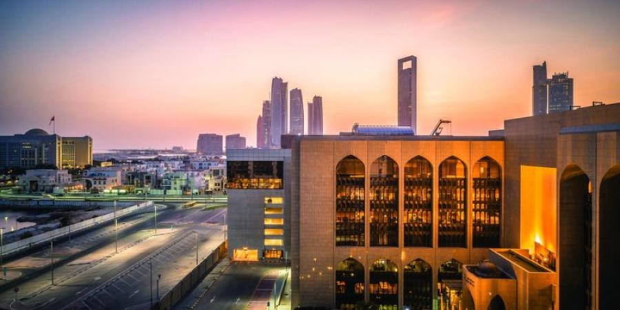 تمويلات البنوك لغير المقيمين إلى أعلى مستوى في تاريخها