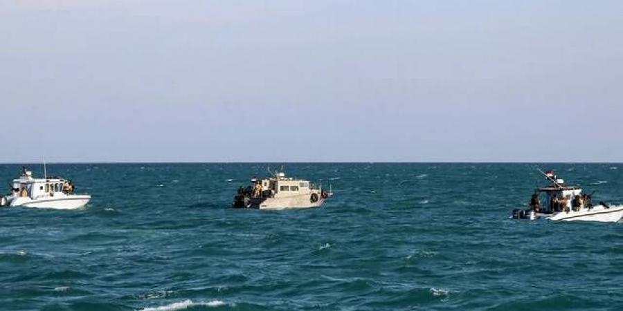 اليونان وبريطانيا تحذران سفنهما من الإبحار عبر خليج عدن