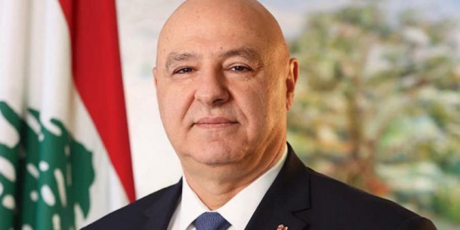 الرئيس عون وصل إلى بيروت بعد أن قطع زيارته إلى الفاتيكان بسبب الأوضاع في المنطقة
