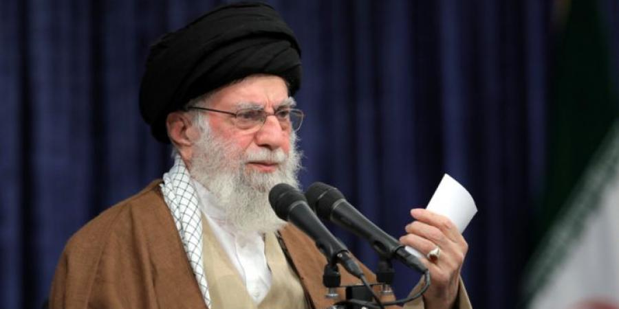 الخامنئي: الكيان الصهيوني لن يفلت سالمًا من جريمته وقواتنا المسلحة ستذيقه الويلات