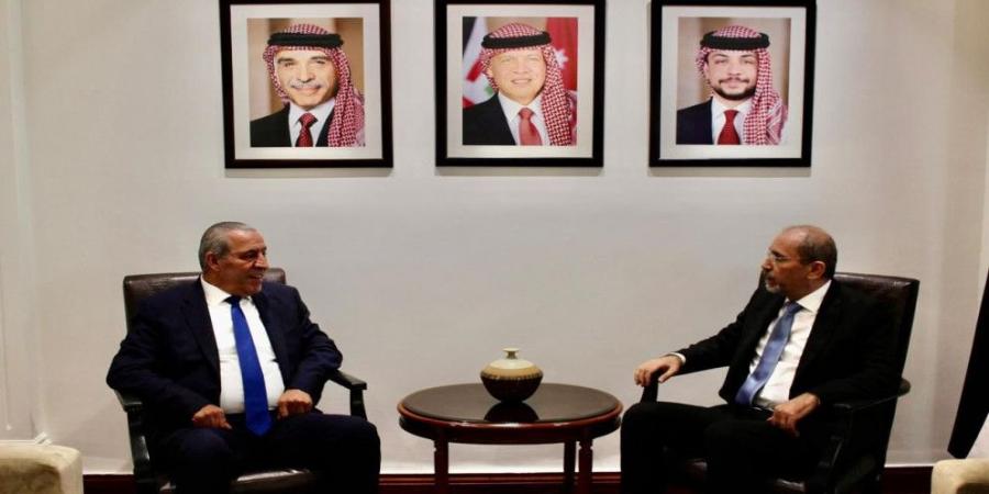 الصفدي والشيخ: العدوان على إيران خرق فاضح للقانون الدولي