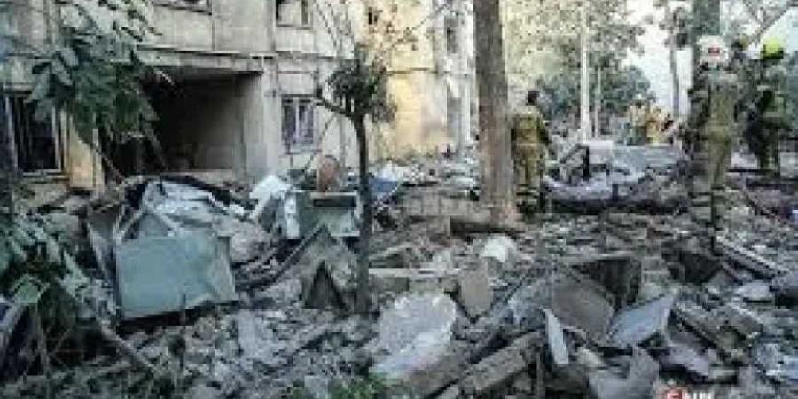 هل اقتربت ساعة سقوط النظام الإيراني؟ وزير يمني سابق يجيب