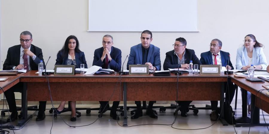 ممثلو الحكومة يقدمون ملاحظاتهم بشأن مقترح قانون يتعلق بتنظيم مهنة المستشار الجبائي