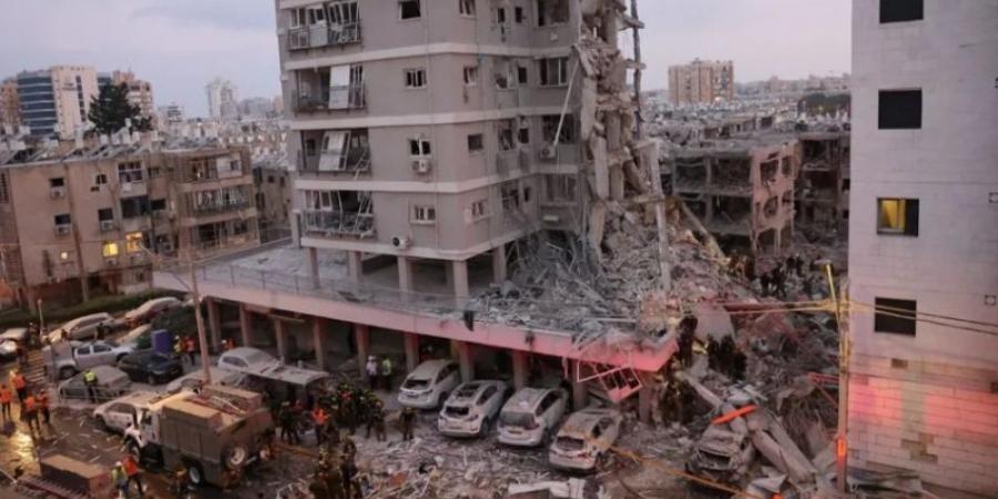 قتلى ومصابون بصواريخ إيرانية في شمال إسرائيل