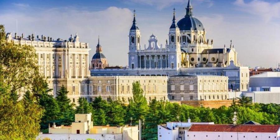 مدريد .. مدينة تنبض بالحياة وتزخر بالمعالم الثقافية