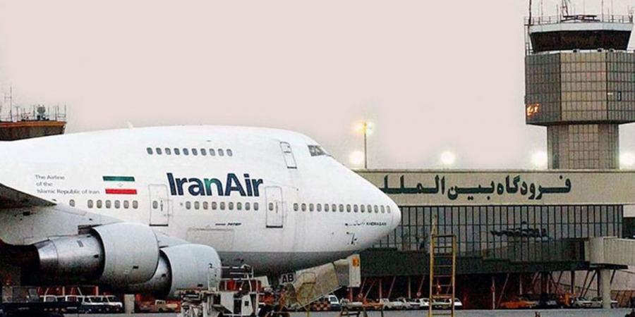 إيران تمدد تعليق جميع الرحلات الجوية