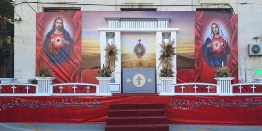 ابرشية الفرزل وزحلة والبقاع للروم الملكيين الكاثوليك تحدثت عن قصة الصمدة الرئيسية التي تجمع المؤمنين في خميس الجسد