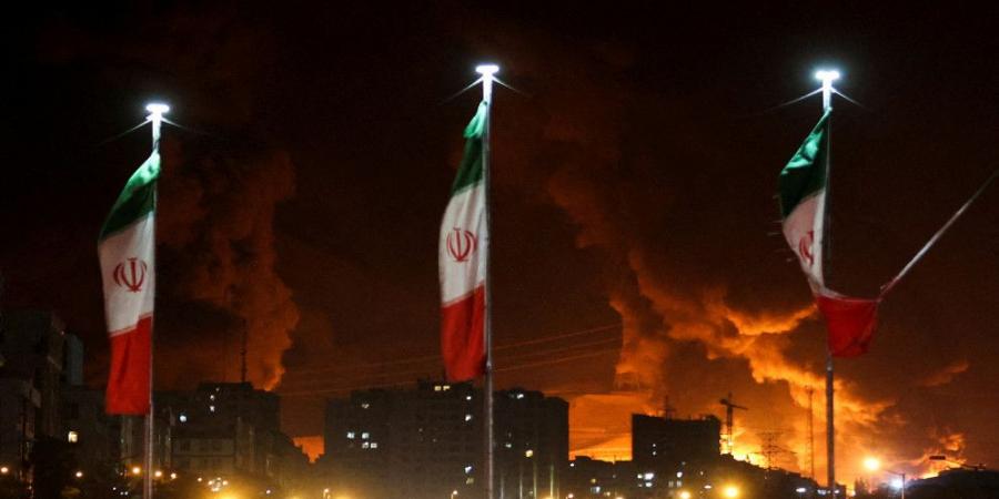البرتغال تغلق مؤقتا سفارتها في طهران مع احتدام المواجهة بين إيران وإسرائيل