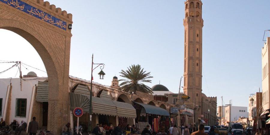 توزر: قريبا إحداث دائرتين بلديتين بتمغزة لتقريب الخدمات البلدية في المناطق الحدودية