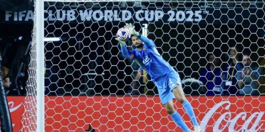 حارس أوراوا يشيد بتألق محمد الشناوي أمام إنتر ميامي في كأس العالم للأندية