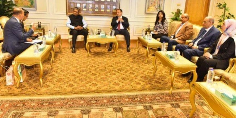 احتفالًا باليوم العالمي لليوجا.. محافظ أسيوط يستقبل سفير الهند بمصر لبحث أوجه التعاون المشترك