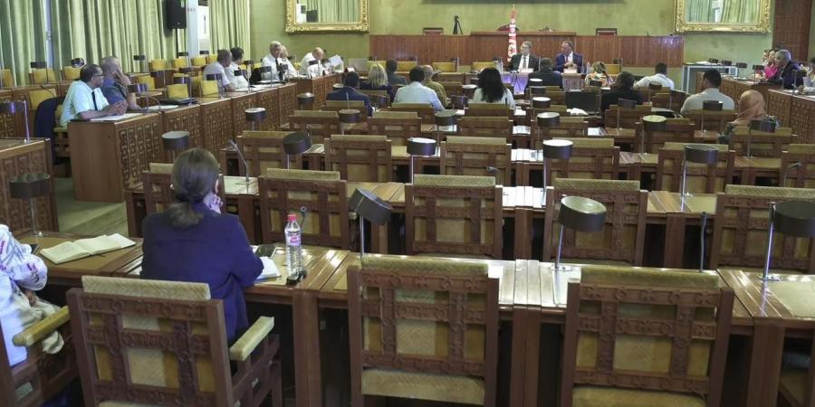ندوة للبرلمان حول "سنّ التشريع والنّظام العام"