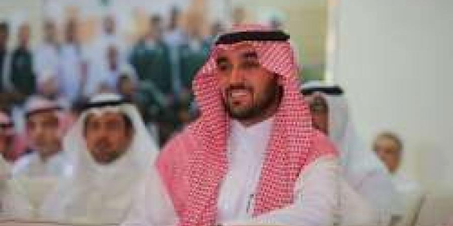 وزير الرياضة يوجه رسالة دعم للهلال قبل مواجهة ريال مدريد