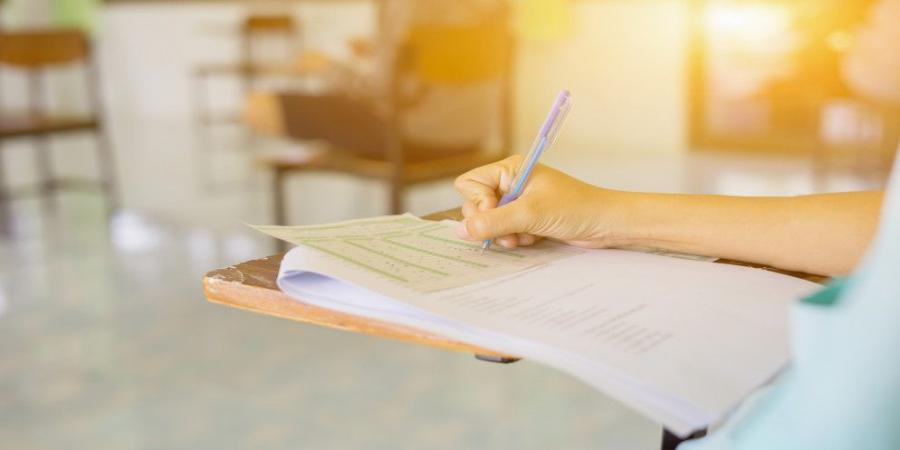 قرابة 210 آلاف طالب من جيل 2007 يتقدمون لامتحان الثانوية العامة غدا