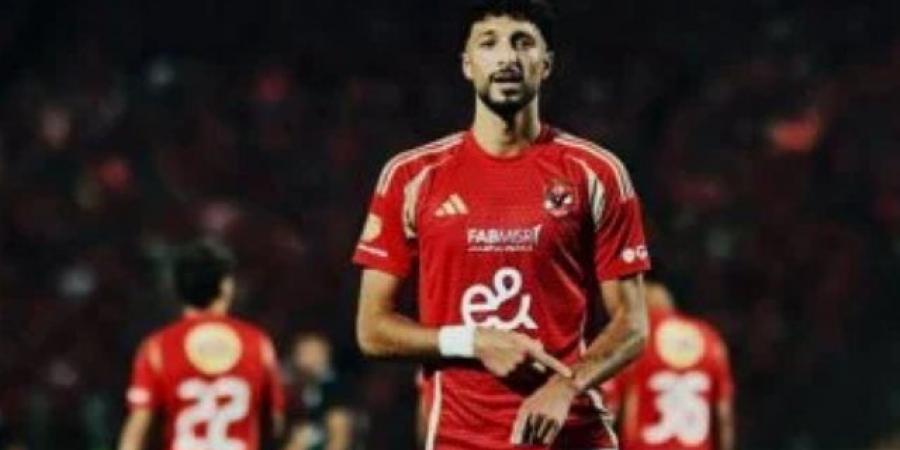 وسام أبو علي يقود الهجوم في التشكيل المتوقع للأهلي أمام بالميراس