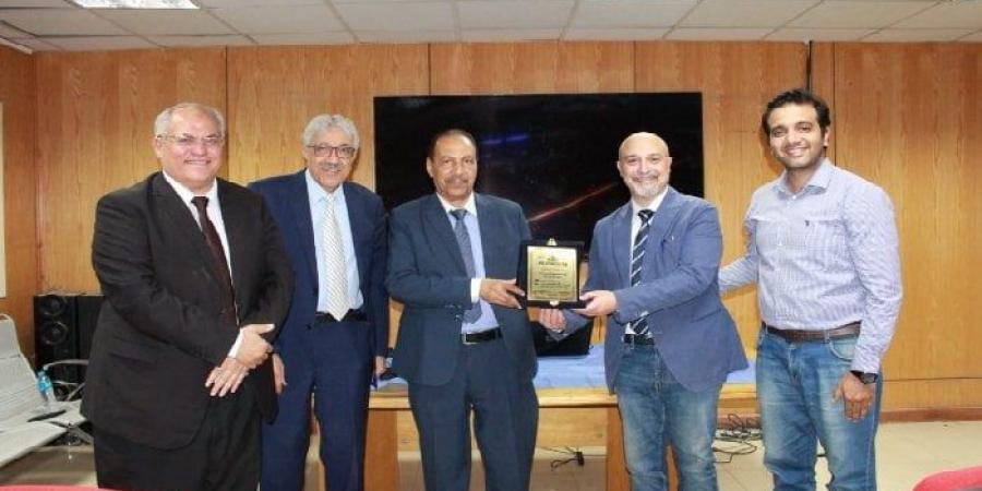 انطلاق ورشة العمل الثالثة لجراحات الفتق بالمنظار بطب أسوان