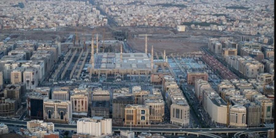 ارتفاع أعداد الزائرين يدعم نموّ القطاع السياحي بالمدينة المنورة بنسبة 18.7%