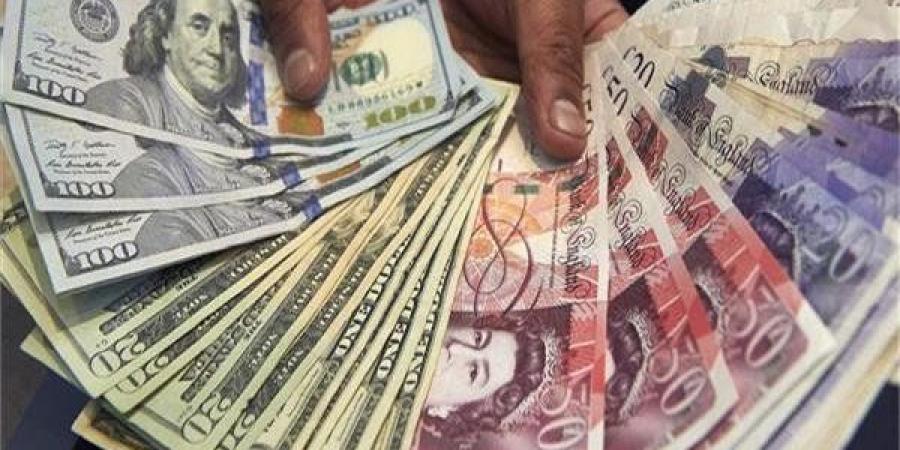 الداخلية تضبط قضايا اتجار في العملة بـ 16 مليون جنيه