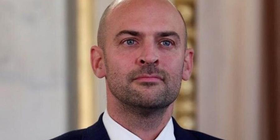 وزير الخارجية الفرنسي: مؤمنون أن حل الملف النووي الإيراني لن يكون إلا بالحوار
