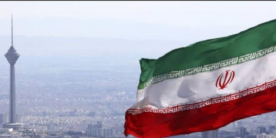 القائد الأسبق للحرس الثوري الإيراني: المواد المحصلة نقلت لأماكن آ