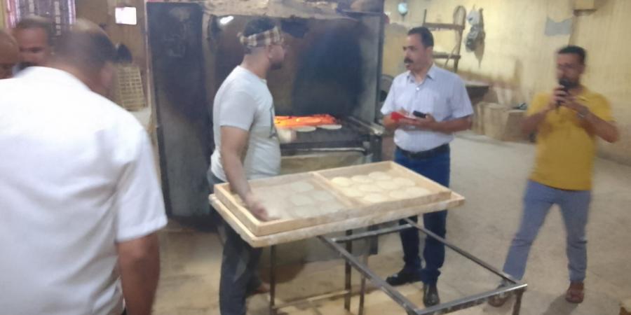محافظ أسيوط يوجه بتكثيف الحملات التموينية لضبط الأسواق