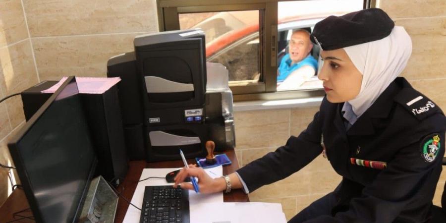 البدء بخطة تحويل رخص القيادة إلى إلكترونية اعتبارًا من الشهر المقبل