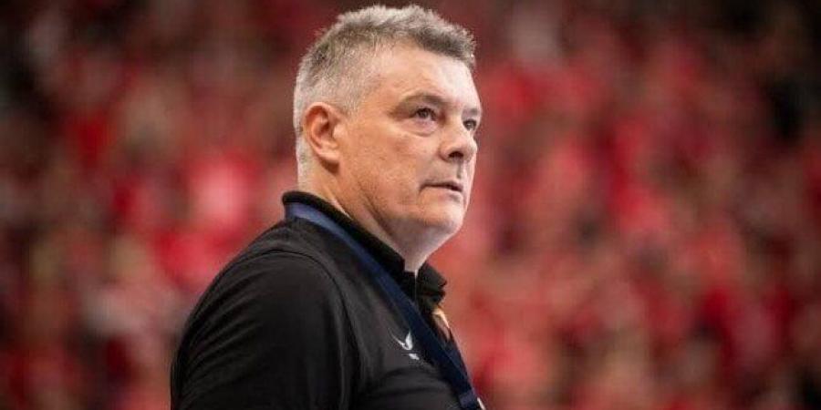 الإسباني باسكوال مديرًا فنيًا لمنتخب اليد
