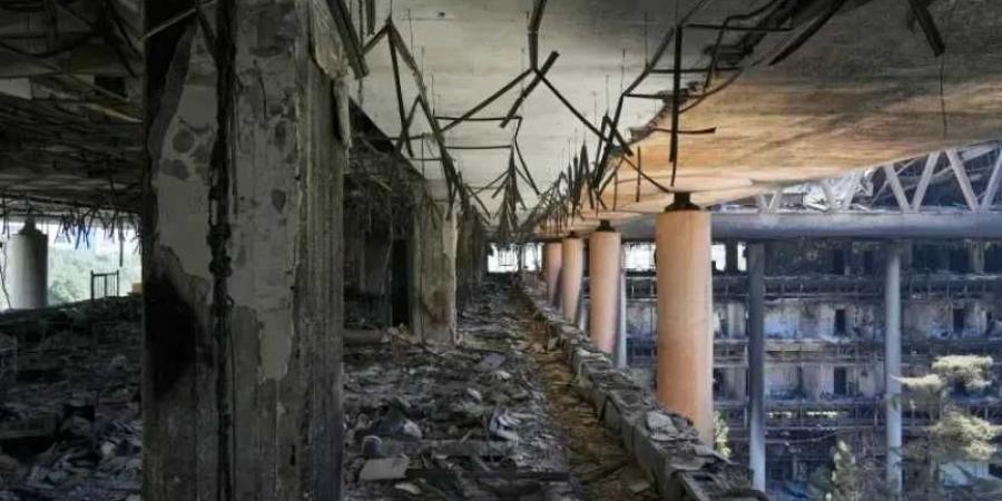إيران تهدد بتحريك أذرعها في المنطقة.. وتعرض: ”مفاوضات النووي مقابل وقف القصف”