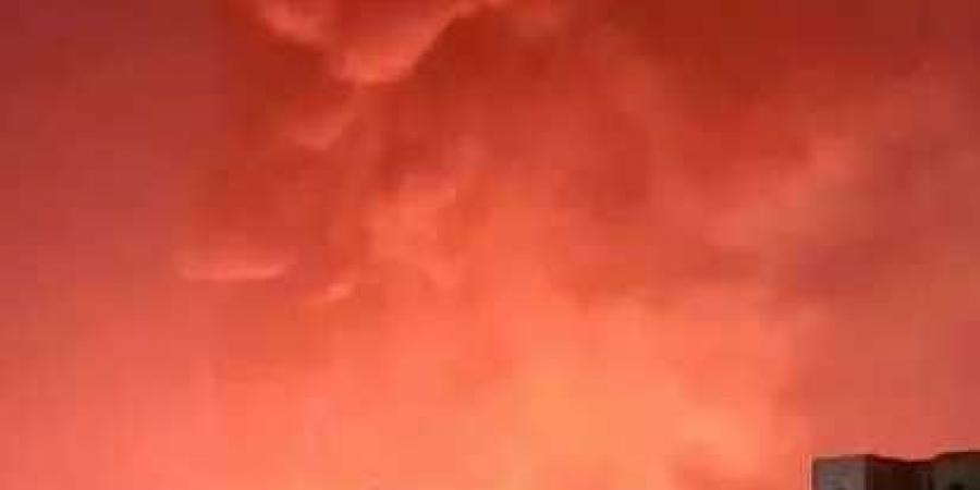 قلق حوثي من مصير النظام الإيراني بعد تراجع نفوذ حزب الله