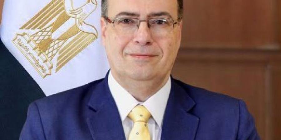 تعليمات من التنظيم والإدارة بشأن المتقدمين بمسابقةمعلمي الإنجليزي