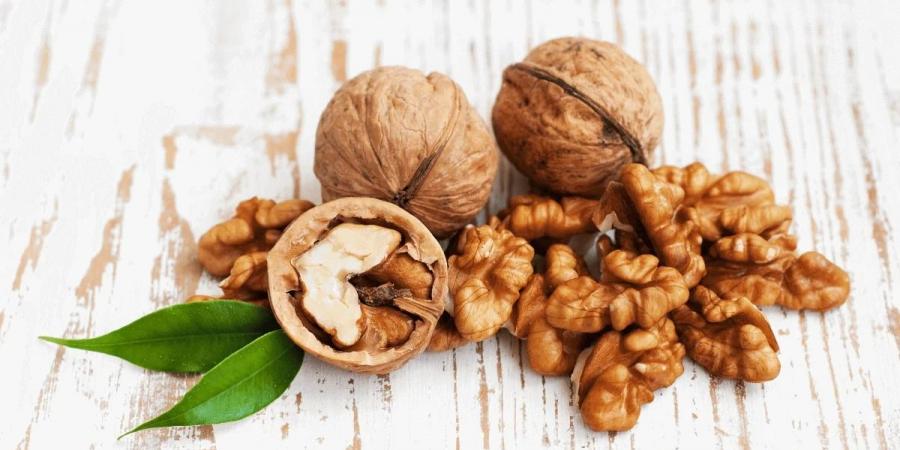 الجوز.. صديق القلب والأوعية الدموية