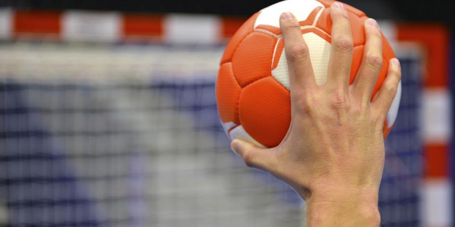 بطولة العالم لكرة اليد تحت 21 سنة ( كأس الرئيس): فوز المنتخب التونسي على نظيره السعودي بنتيجة 35-31