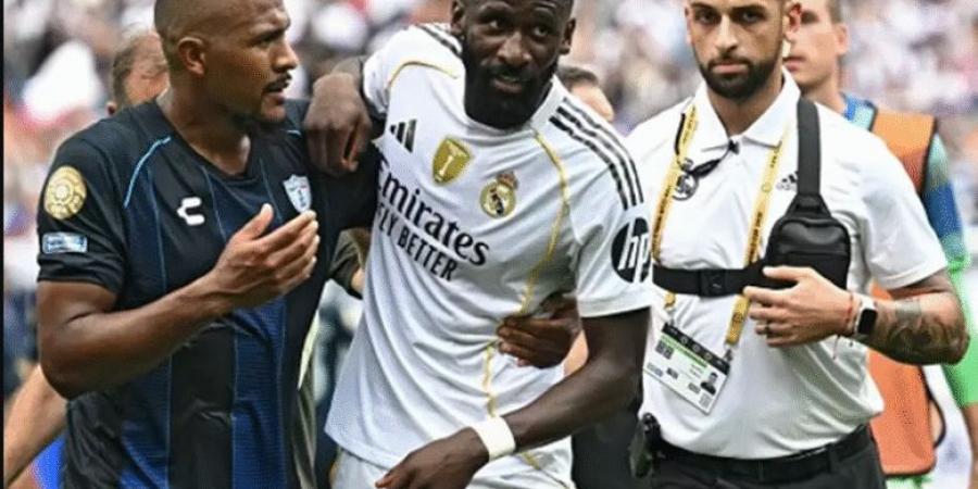 اتهام بالعنصرية يلاحق لاعب باتشوكا: الفيفا يحقق في شكوى روديجر!