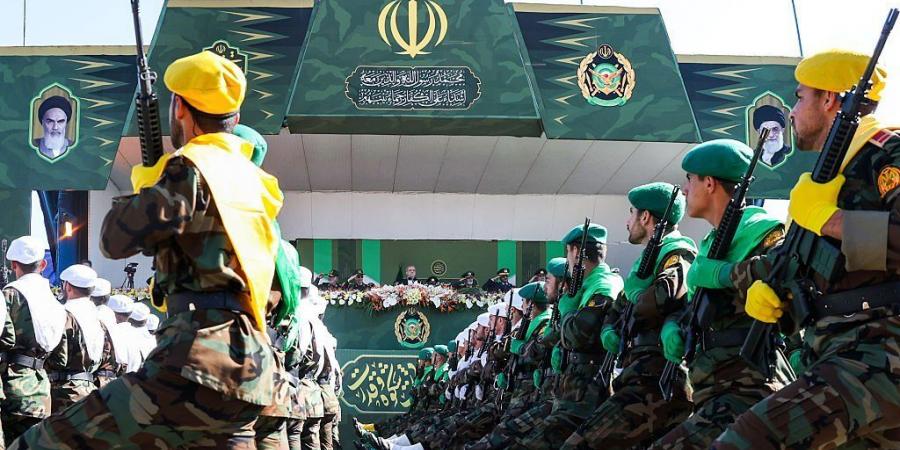 الحرس الثوري الإيراني يحذر أمريكا وإسرائيل
