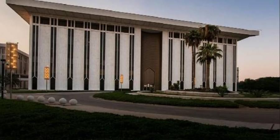 صندوق النقد الدولي: لا تزال سياسة ربط الريال السعودي بالدولار الأمريكي ملائمة