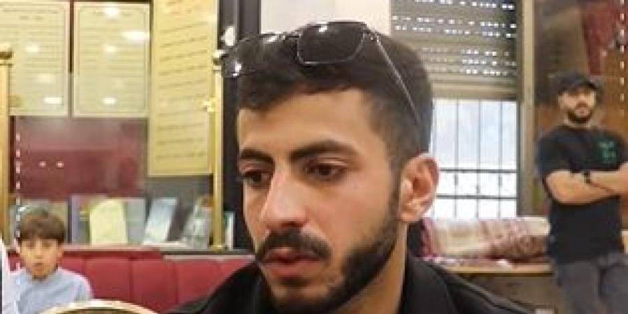 بالفيديو .. شقيق المغدور عبادة عرابي يروي لسرايا تفاصيل صادمة حول جريمة طعن أخيه ووفاته
