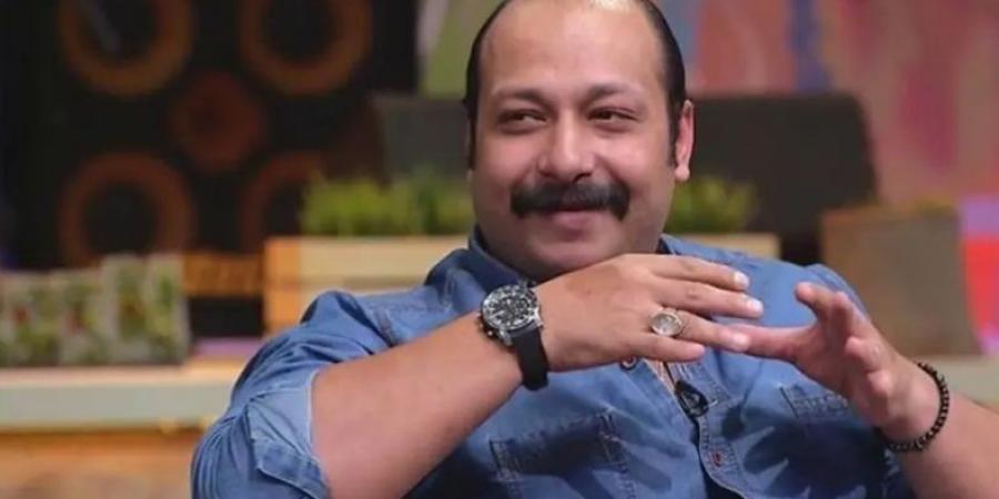 محمد ثروت يكشف كواليس علاقته بالراحل سمير غانم