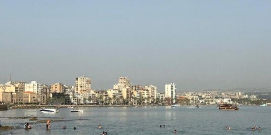 وافدون كثر الى بلد السياحة ولكن بلا برامج سياحية