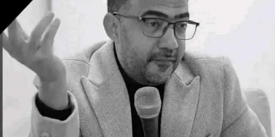 الرئيس العليمي ينعي فؤاد الحميري: رحل إعلامي وشاعر عُرف بوطنيته وإبداعه