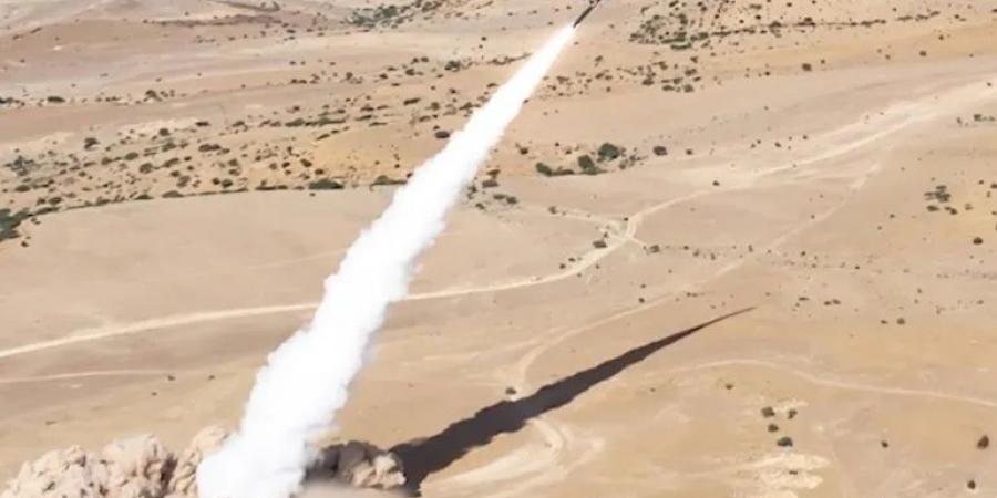 القوات المسلحة اليمنية تعلن تنفيذ عملية نوعية على هدف حساس للعدو في بئر السبع